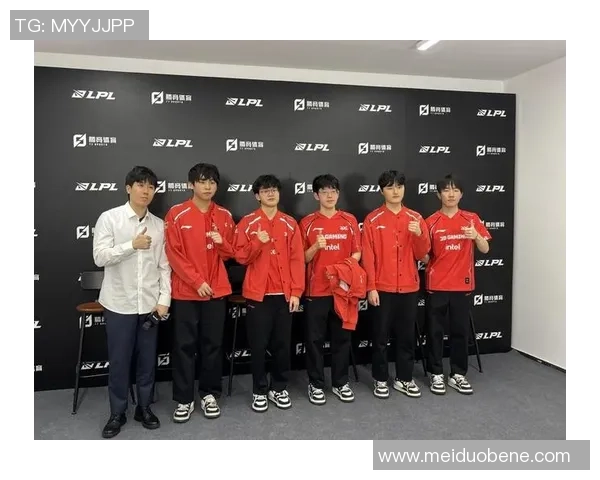 LCK韩国英雄联盟冠军联赛最新赛季战况分析与未来展望